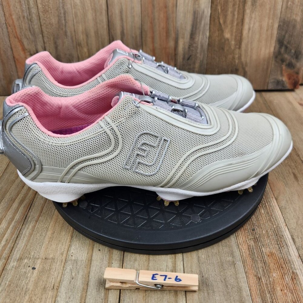 FootJoy Women's Gray and Pink Athletic Golf Shoes - Picture 9 of 9